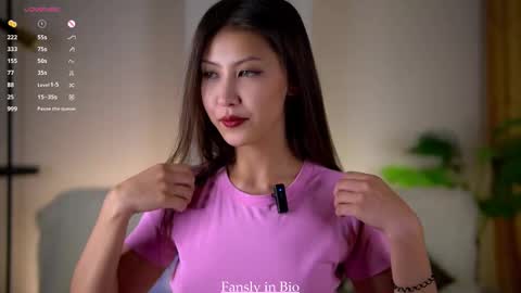 Snapshot of fallingflower chatting on November 2025 02:17:01 PM Kim online show from November 2025 02:17:01 PM