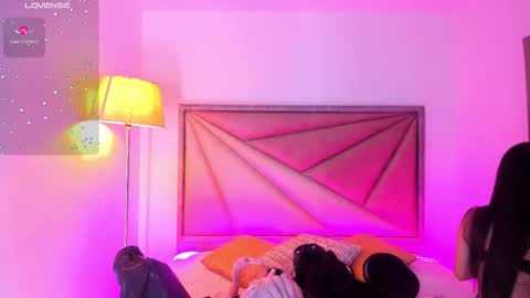 Snapshot of faloonroussel chatting on October 2025 06:41:02 PM Faloon online show from October 2025 06:41:02 PM