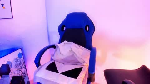 Andrea online show from February 2025 05:31:01 AM