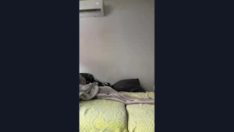 Snapshot of fancy_girl2424 chatting on February 2025 11:17:02 AM fancy_girl2424 online show from February 2025 11:17:02 AM