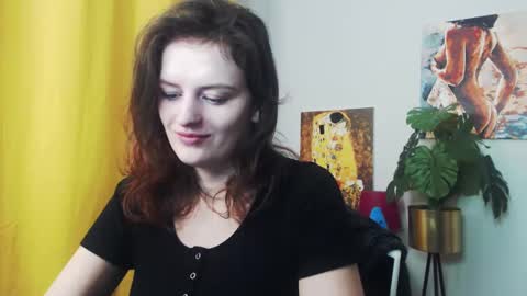 Snapshot of fancynadine chatting on December 2024 06:21:02 AM Nadine online show from December 2024 06:21:02 AM