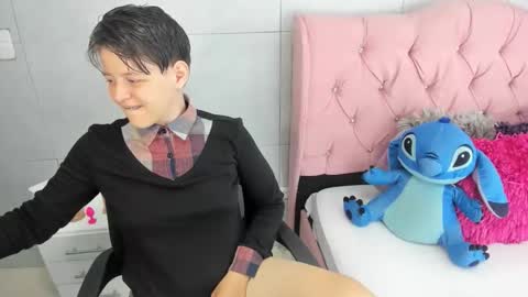 Snapshot of fanny_18 chatting on November 2025 01:41:02 AM FANNY online show from November 2025 01:41:02 AM