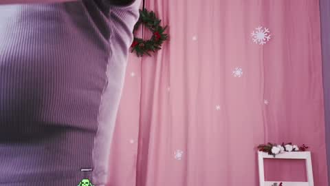 Kim online show from December 2024 10:20:01 PM