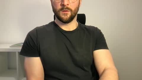 Snapshot of fantacyland chatting on February 2025 01:40:02 PM Alex online show from February 2025 01:40:02 PM