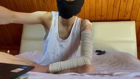 Snapshot of fantasydanny chatting on September 2025 09:31:01 AM HappyCake online show from September 2025 09:31:01 AM