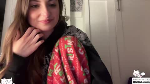 Snapshot of fantasyella chatting on June 2026 06:52:02 AM Ella online show from June 2026 06:52:02 AM