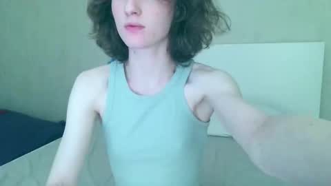 Snapshot of fapputa chatting on November 2025 09:42:02 AM Kira online show from November 2025 09:42:02 AM