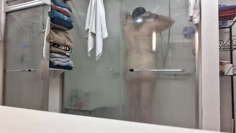 Scarlett online show from December 2025 03:18:02 PM