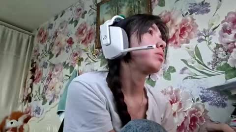 Snapshot of farahdinco chatting on January 2026 07:55:01 AM Alex online show from January 2026 07:55:01 AM