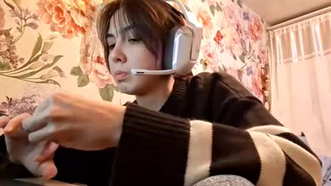 Snapshot of farahdinco chatting on January 2026 03:03:01 PM Alex online show from January 2026 03:03:01 PM