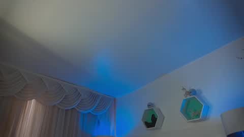 Snapshot of farahh_magdaly chatting on October 2025 12:04:02 PM Farah online show from October 2025 12:04:02 PM