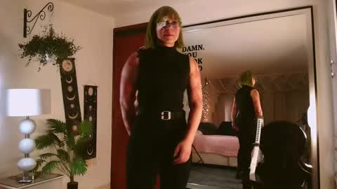 Farah online show from February 2026 12:11:01 PM