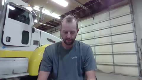 Snapshot of farmboy4720 chatting on November 2025 04:51:01 PM farmboy4720 online show from November 2025 04:51:01 PM