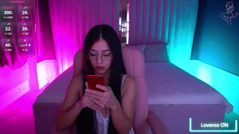 Nellie online show from November 2025 10:18:02 PM