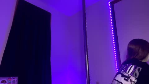 Nat online show from March 2025 11:49:02 PM