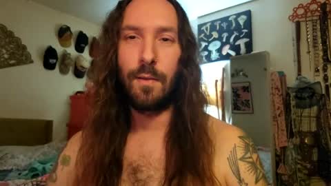 Snapshot of fatdickhippie chatting on August 2026 06:54:02 PM fatdickhippie online show from August 2026 06:54:02 PM