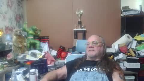 Fred. online show from April 2026 11:31:01 PM