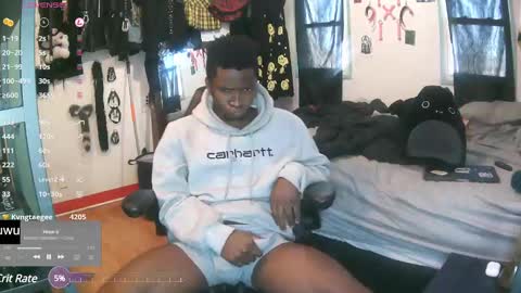 Snapshot of fathabackwoods chatting on December 2024 05:37:01 PM Grape online show from December 2024 05:37:01 PM