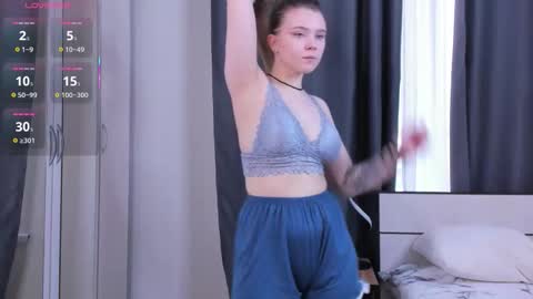 Snapshot of fatimajoubert chatting on October 2025 03:15:02 AM Mary online show from October 2025 03:15:02 AM