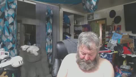 Snapshot of fatman01 chatting on October 2025 12:01:02 AM Fatman01 online show from October 2025 12:01:02 AM