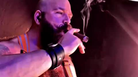 Snapshot of fatredneckpapa chatting on November 2025 05:24:02 PM FAT PAPA online show from November 2025 05:24:02 PM