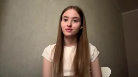 Snapshot of fawnfuzz chatting on May 2026 09:50:02 AM Sofia online show from May 2026 09:50:02 AM