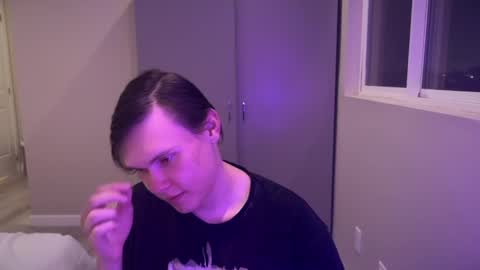 faxxyt online show from February 2025 03:52:02 AM