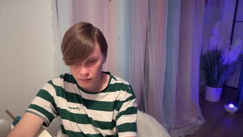 faxxyt online show from February 2025 04:40:02 AM