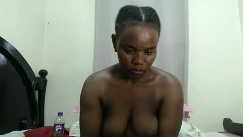 Snapshot of fayrie1 chatting on September 2025 12:40:01 PM fayrie1 online show from September 2025 12:40:01 PM