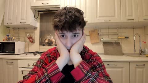 Michael online show from December 2024 07:52:02 PM