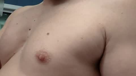 Snapshot of feelnswell424 chatting on March 2025 09:24:02 AM Nick online show from March 2025 09:24:02 AM