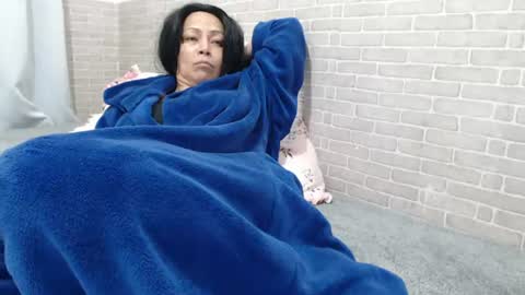 Snapshot of felina_hot chatting on July 2026 05:10:02 AM Felina Hot online show from July 2026 05:10:02 AM