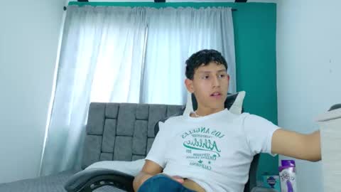 felipehotgonzalez online show from November 2025 06:10:01 PM