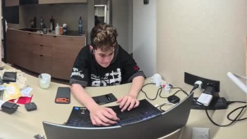 felix0420 online show from February 2026 01:24:02 AM