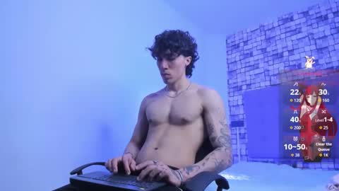 Felix  online show from September 2025 09:06:02 PM