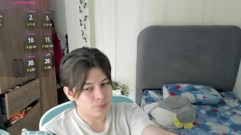 Snapshot of felix_leex chatting on April 2026 07:31:02 PM Felix leex online show from April 2026 07:31:02 PM