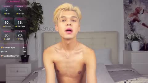 Felix online show from February 2025 11:35:01 PM