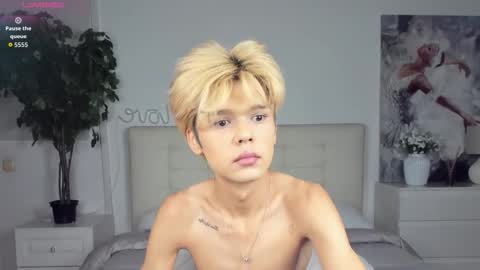 Felix online show from September 2025 07:47:01 PM