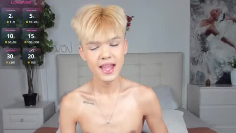 Felix online show from November 2025 06:29:02 PM