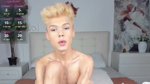 Felix online show from November 2025 05:09:01 PM