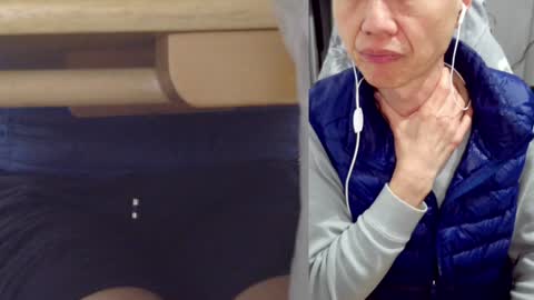 Snapshot of felixlau chatting on December 2024 02:08:02 PM felixlau online show from December 2024 02:08:02 PM