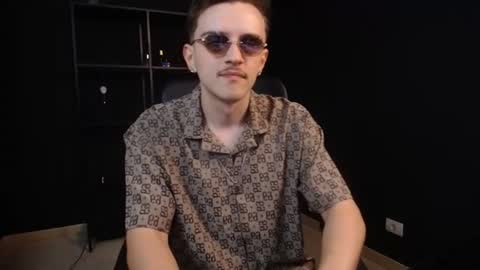 Snapshot of felixstark chatting on July 2026 05:54:02 AM FelixStark online show from July 2026 05:54:02 AM
