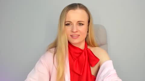 Snapshot of felorina chatting on April 2026 06:06:02 PM felorina online show from April 2026 06:06:02 PM