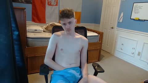 Snapshot of femboyangel chatting on July 2026 10:12:01 PM femboyangel online show from July 2026 10:12:01 PM