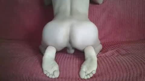 Snapshot of femboyhot28 chatting on October 2025 05:55:02 AM femboyhot28 online show from October 2025 05:55:02 AM