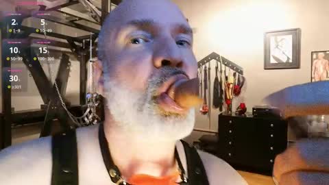 Piggy online show from March 2025 12:44:01 AM