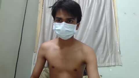 Snapshot of femutwink18 chatting on July 2026 07:53:01 PM femutwink18 online show from July 2026 07:53:01 PM