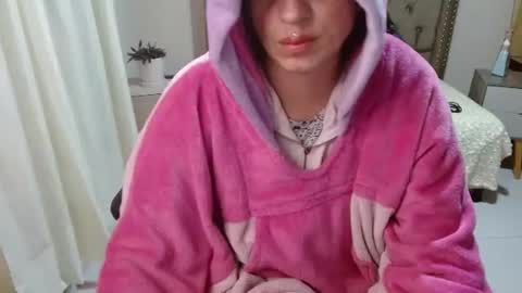 Snapshot of fenix_11_ chatting on July 2026 05:12:02 AM Alejandra online show from July 2026 05:12:02 AM