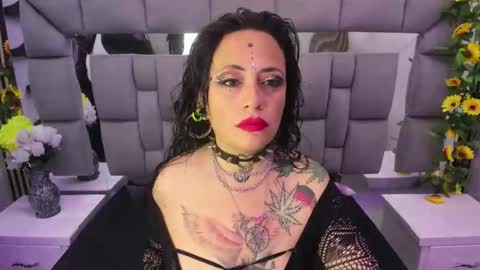 Snapshot of fenix_lilith69 chatting on November 2025 01:02:01 PM Fenix Lilith69 online show from November 2025 01:02:01 PM