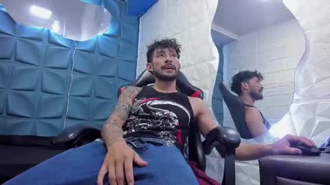 Daniel Fernando online show from February 2025 10:34:01 PM